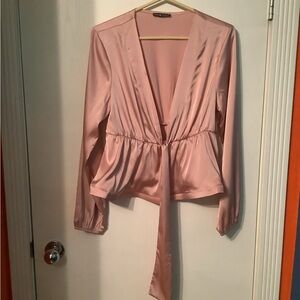 Size large, satiny top